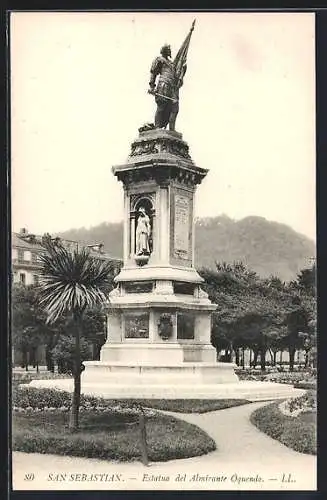 AK San Sebastian, Estatua del Almirante Oquendo