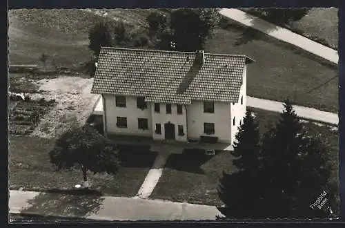 AK Oberbränd /Hochschwarzwald, Pension Haus Edwin Schwörer aus der Vogelschau