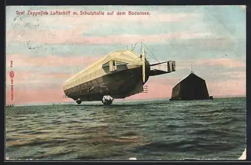 AK Graf Zeppelins Luftschiff mit Schutzhalle auf dem Bodensee