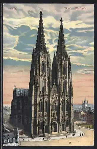 AK Köln, Der Kölner Dom, Westseite mit Passanten