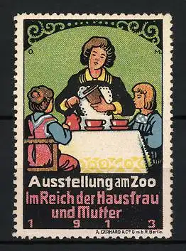 Künstler-Reklamemarke Michaelis, Berlin, Ausstellung am Zoo, Im Reich der Hausfrau und Mutter 1913, Frau serviert Essen