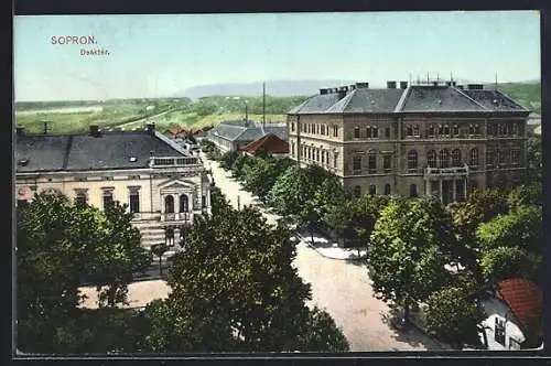 AK Sopron-Ödenburg, Deáktér, Strassenpartie aus der Vogelschau