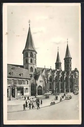 AK Kaiserslautern, Stiftskirche mit Passanten