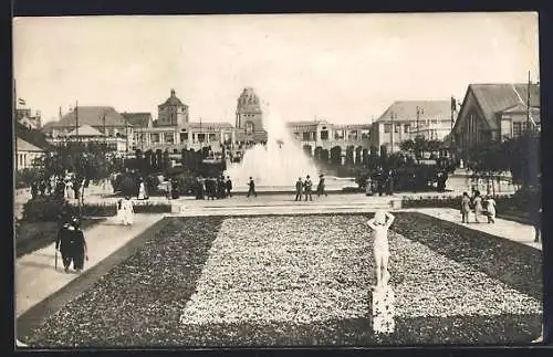 AK Leipzig, Weltausstellung für Buchgewerbe u. Graphik 1914, Blick vom Haupteingang zum Völkerschlachtdenkmal