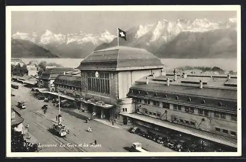 AK Lausanne, La Gare et les Alpes, Bahnhof