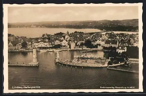 AK Dampfer im Lindauer Hafen, Bodensee