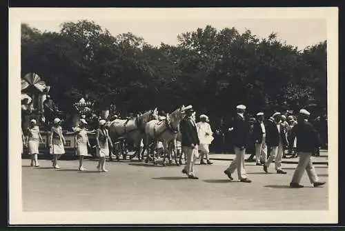 AK Wien, Festwagen beim Gewerbefestzug 1929