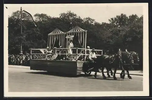 AK Wien, Gewerbefestzug 1929, Festwagen, Pferdegespann