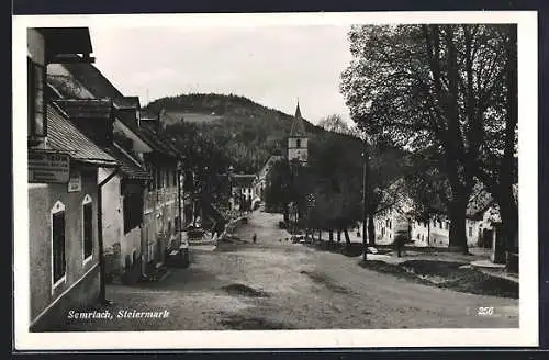 AK Semriach, Strassenpartie mit Blick zur Kirche