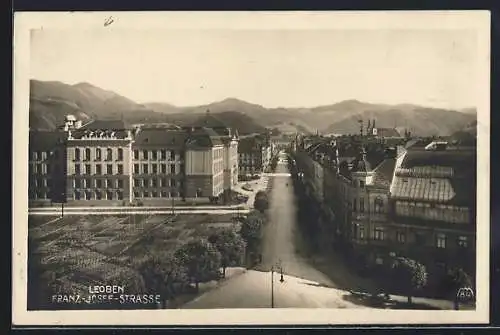 AK Leoben, Franz-Josef-Strasse aus der Vogelschau