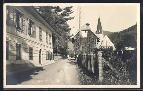 AK Alt-Aflen, Strassenpartie mit Kirchturm