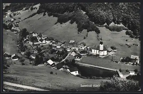 AK Isenthal /Uri, Ortsansicht aus der Vogelschau