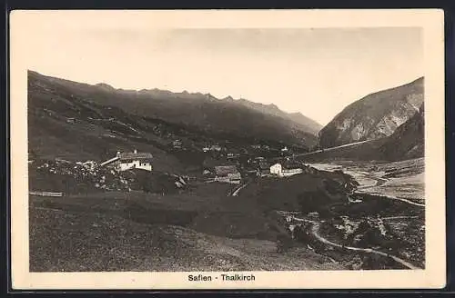 AK Safien-Thalkirch, Ortsansicht inmitten von Berglandschaft