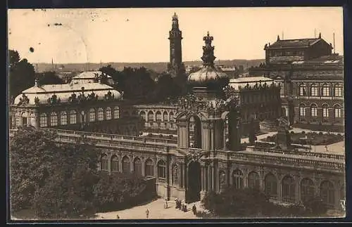 AK Dresden, Königlicher Zwinger vom Hotel Weber gesehen