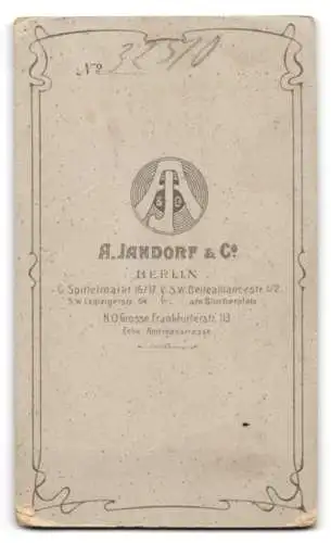 Fotografie A. Jandorf &amp Co., Berlin, G. Spittelmarkt 16 /17, Porträt eines Mannes mit Bart