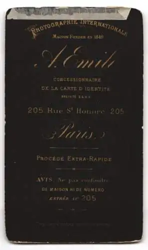 Fotografie A. Emile, Paris, Rue St. Honoré 205, Porträt einer Dame