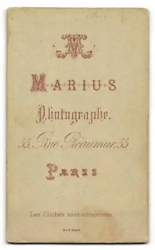 Fotografie Marius, Paris, Rue Réaumur 55, Porträt eines eleganten Herrn