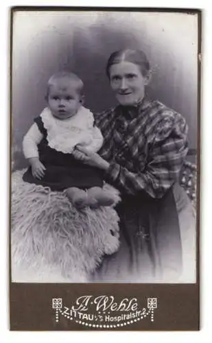 Fotografie A. Wehle, Zittau i. S., Hospitalstrasse 2, Mutter mit Kind