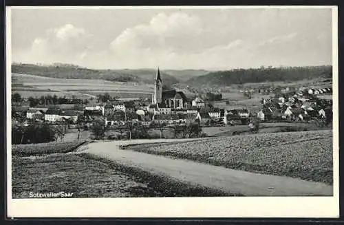 AK Sotzweiler /Saar, Teilansicht mit Kirche