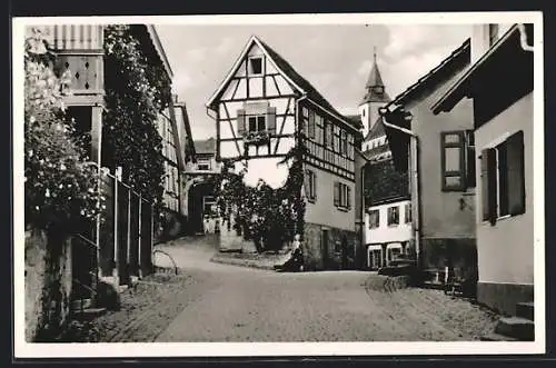 AK Gernsbach, Waldbachstrasse mit Kirche