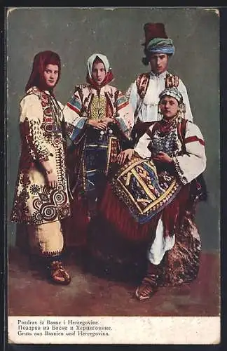 AK Familie aus Bosnien und Herzegovina in Volkstracht