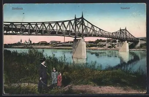 AK Szolnok, Tiszahid, Brücke über den Fluss