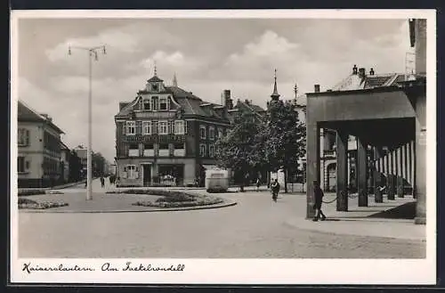 AK Kaiserslautern, Haus Hexenbacker und Strasse am Fackelrondell