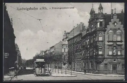 AK Ludwigshafen a. Rh., Strassenbahn in der Prinzregentenstrasse