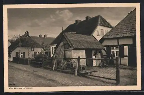 AK Wieck / Greifswald, Blick auf alte Häuser