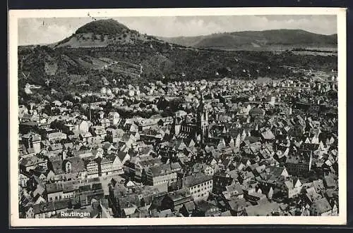 AK Reutlingen, Teilansicht mit Kirche