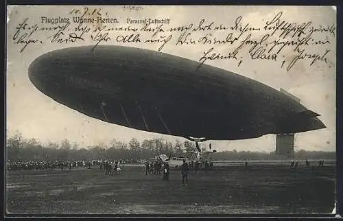 AK Wanne-Herten, Parseval-Luftschiff auf dem Flugplatz