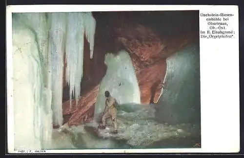 Künstler-AK Dachstein-Rieseneishöhle, Im II. Eisabgrund, Die Orgelpfeifen