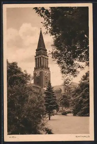 AK Kiel, Rathaus mit Parkanlage