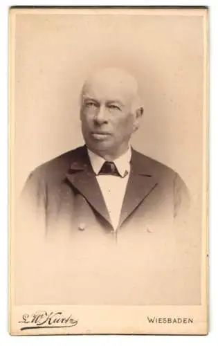 Fotografie L. W. Kurtz, Wiesbaden, Portrait Carl Remigius Fresenius, Begründer des SGS Institut Fresenius zu Wiesbaden