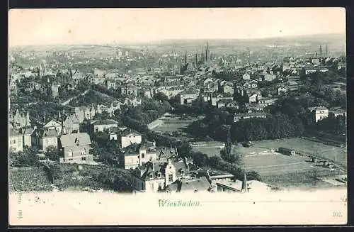 AK Wiesbaden, Totalansicht mit Kirche