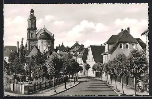 AK Neckarsulm, Strassenpartie mit Stadtkirche