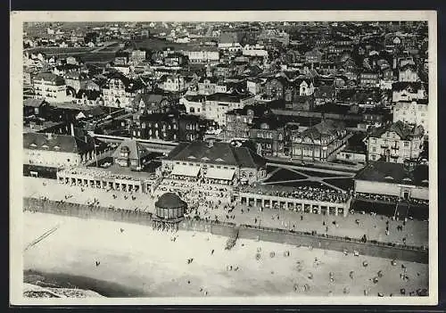 AK Westerland /Sylt, Fliegeraufnahme, Teilansicht mit Strand