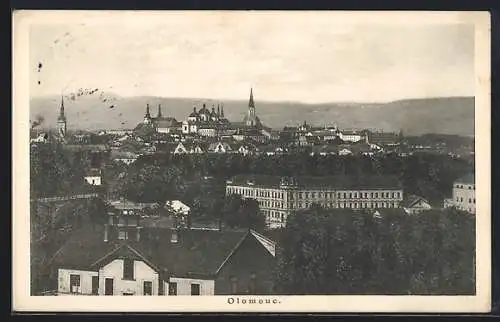 AK Olmütz / Olomouc, Totale mit Blick über die Altstadt