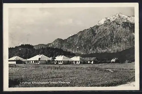 AK Grödig, Niederalm, Lehrlings-Erholungsheim gegen Bergpanorama