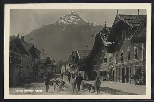 AK Golling, Unterer Markt mit Passanten und Schafherde