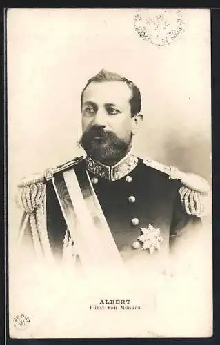 AK Porträt Fürst Albert von Monaco in Uniform