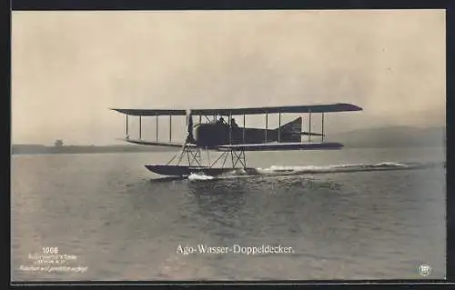 Foto-AK Sanke Nr. 1006: Ago-Wasser-Doppeldecker bei der Landung