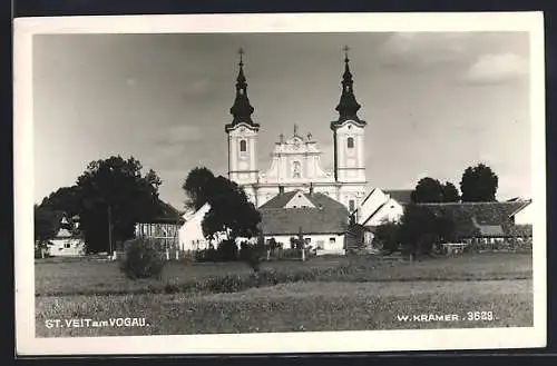 AK St. Veit am Vogau, Blick zur Kirche