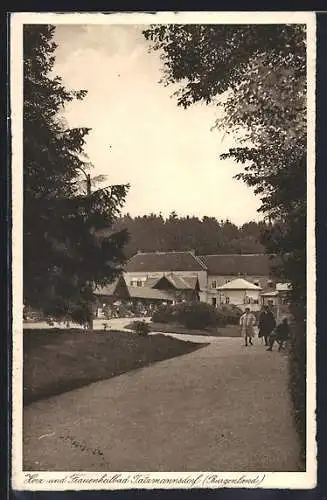 AK Tatzmannsdorf /Burgenland, Kurplatz mit Quellengebäude