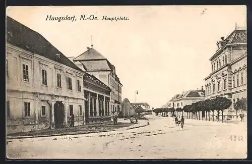 AK Haugsdorf /N.-Oe., Hauptplatz