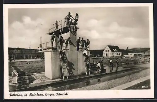 AK Mainburg /Bayer. Ostmark, Volksbad, Sprungturm