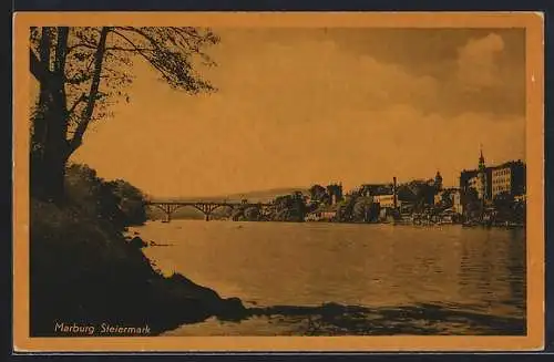 AK Marburg /Steiermark, Teilansicht mit Brücke vom Wasser aus