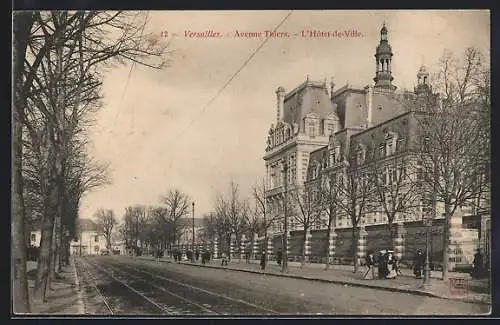 AK Versailles, Avenue Thiers-L`Hotel-de-Ville