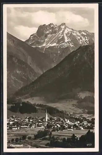 AK Oberstdorf i. bayr. Allgäu, Teilansicht mit Kirche