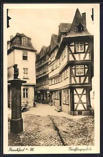 AK Alt-Frankfurt, Fünffingerplatz mit Geschäft und Statue